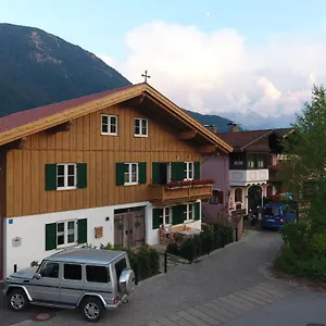 https://ferienhaus-kupferschmied.com-bavaria.com